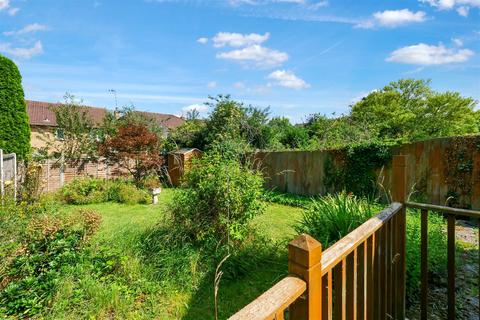 5 Haydon Close, Studley, B80 7SP