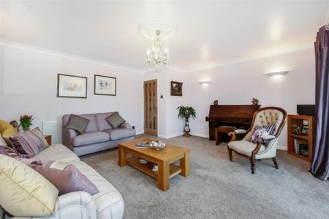 Chaps Middletown Lane, Studley, B80 7PN