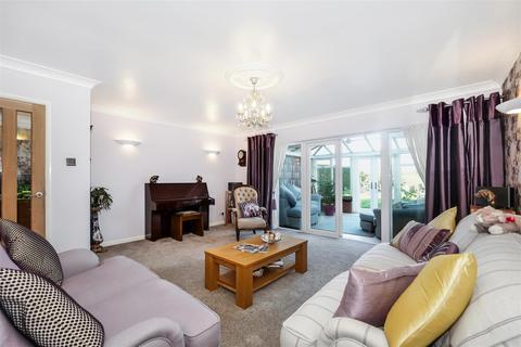 Chaps Middletown Lane, Studley, B80 7PN