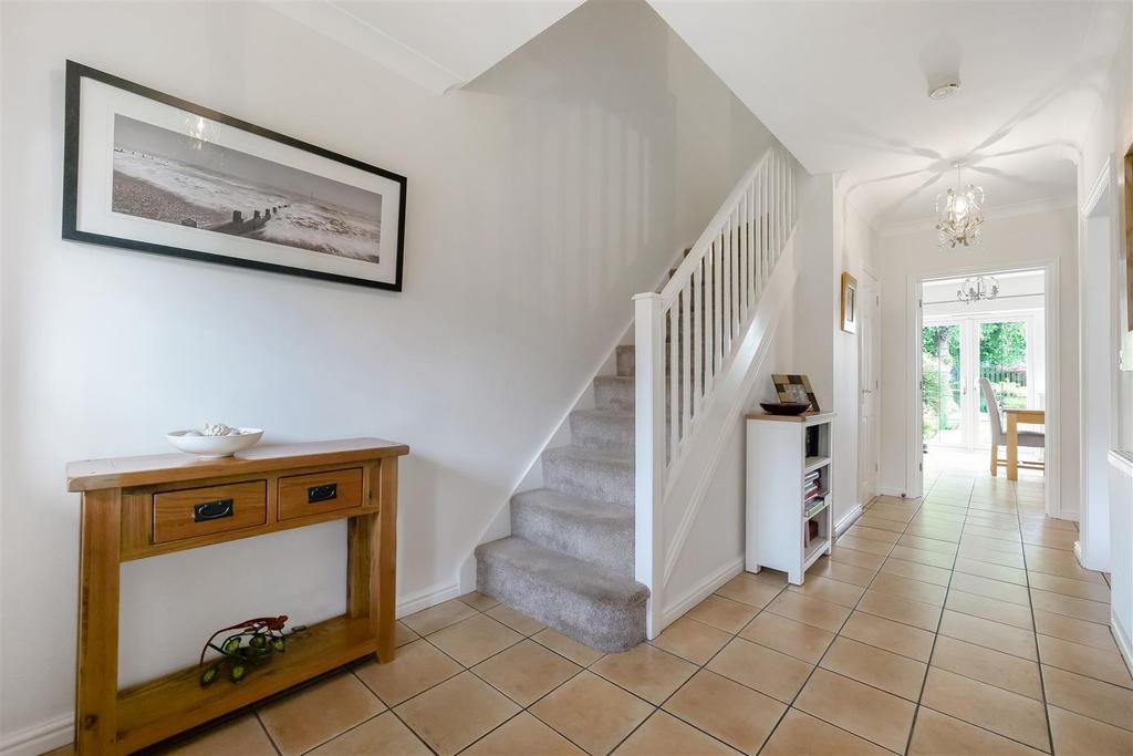 Turton Gardens, Feckenham 3 bed house for sale £350,000