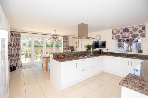 6 Ross Crescent, Inkberrow, Worcester, WR7 4FG