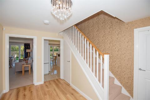 6 Ross Crescent, Inkberrow, Worcester, WR7 4FG