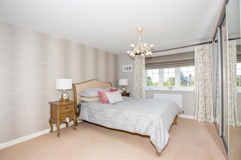 6 Ross Crescent, Inkberrow, Worcester, WR7 4FG