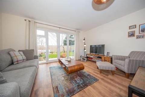 18 Hipbag Lane, Bidford On Avon, Alcester, B50 4GU