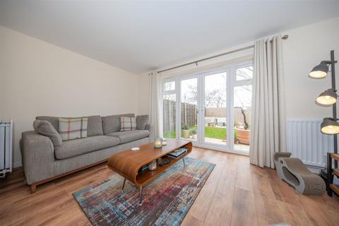 18 Hipbag Lane, Bidford On Avon, Alcester, B50 4GU