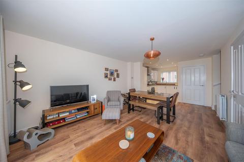18 Hipbag Lane, Bidford On Avon, Alcester, B50 4GU