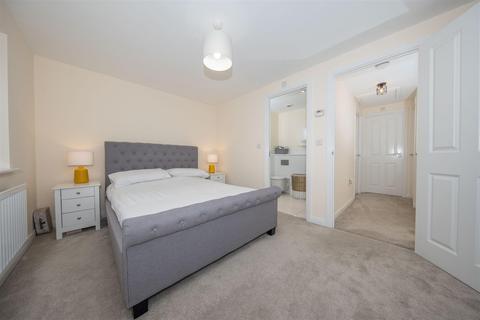 18 Hipbag Lane, Bidford On Avon, Alcester, B50 4GU
