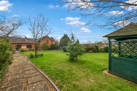 The Granary Haye Lane, Mappleborough Green, Studley, B80 7BX