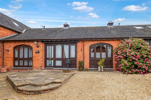 The Granary Haye Lane, Mappleborough Green, Studley, B80 7BX