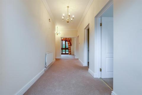The Granary Haye Lane, Mappleborough Green, Studley, B80 7BX