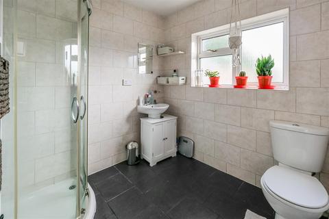 34 Birmingham Road, Studley, B80 7BG