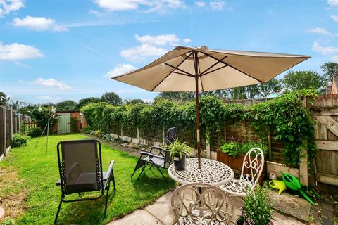 34 Birmingham Road, Studley, B80 7BG