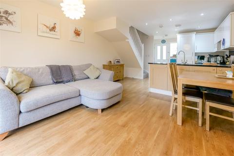 7 Ash Place, Bidford On Avon, Alcester, B50 4GB