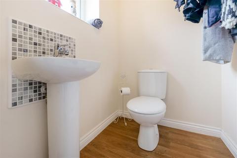 7 Ash Place, Bidford On Avon, Alcester, B50 4GB