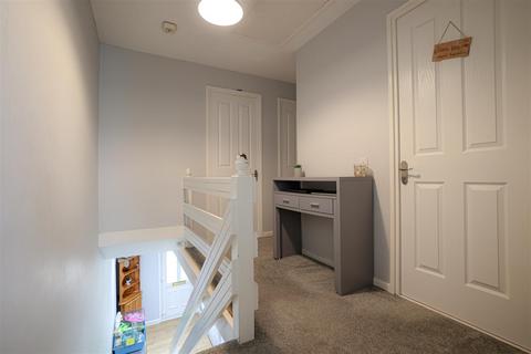 21 Arran Close, Hemel Hempstead, HP3 8TQ