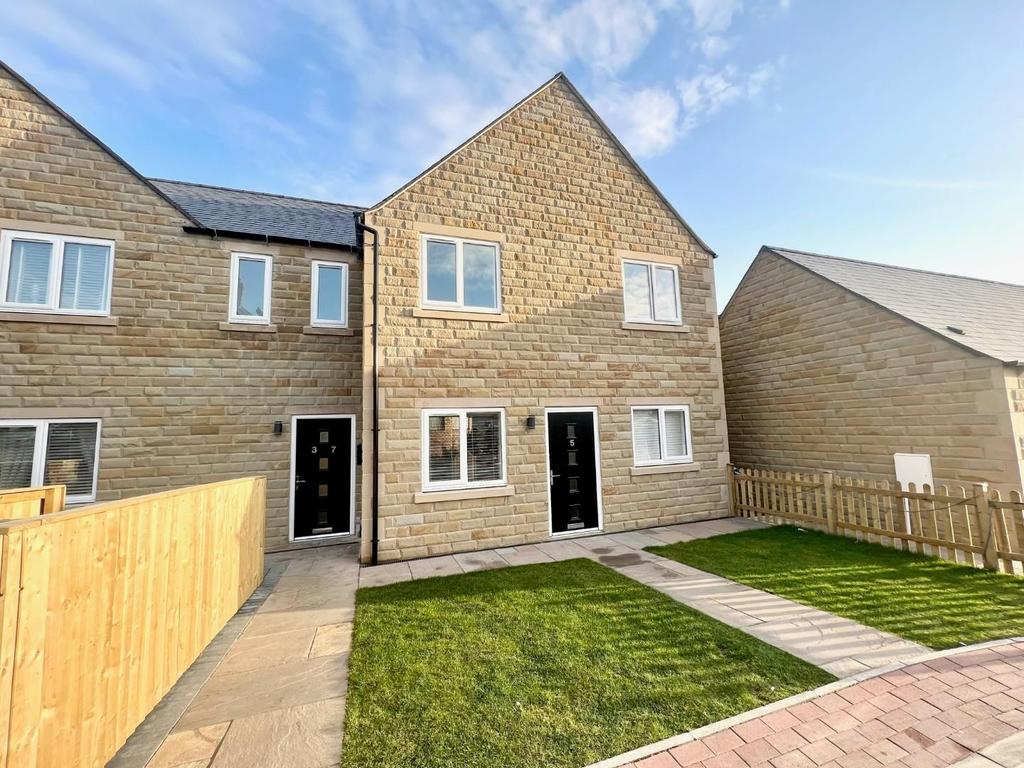 Station Close, Elsecar, Barnsley 2 bed house £750 pcm (£173 pw)