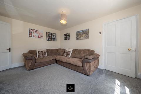 33 Tower Hill, Bidford On Avon, Alcester, B50 4DZ