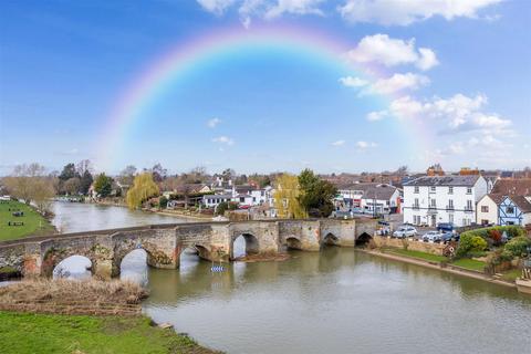 Apartment 5, The Old Bridge Inn High Street, Bidford On Avon, Alcester, B50 4BG