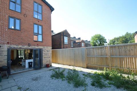 4 bedroom terraced house for sale, Ridgefield Street, Failsworth, Manchester