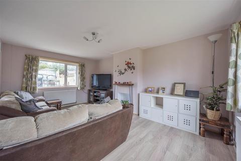 21 Auster Bank Road, Tadcaster, LS24 8AX