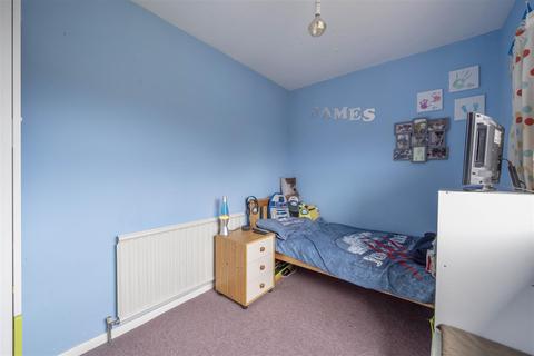 21 Auster Bank Road, Tadcaster, LS24 8AX