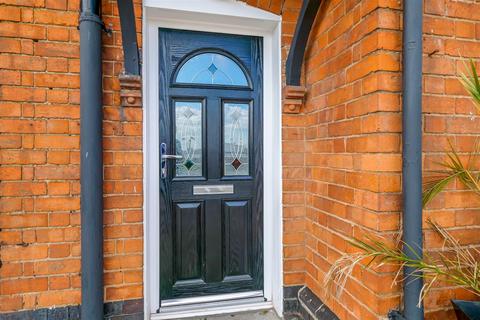 109 High Street, Studley, B80 7HN