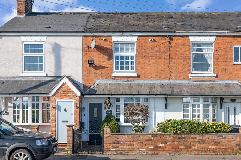 Alcester Road, Studley 3 bed house £220,000