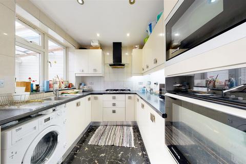 45 Kenmore Road, Harrow, HA3 9EU