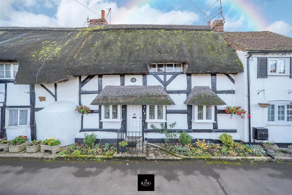 High Street, Broom, Alcester 2 bed house £315,000