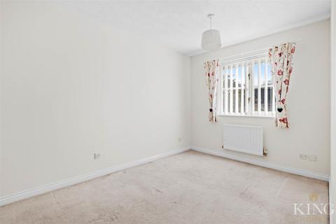 14 Abbeyfields Drive, Studley, B80 7BF