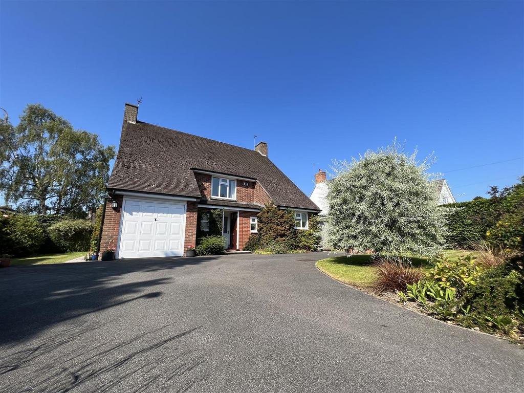 Birchway, Gayton, Wirral 4 bed detached house for sale £699,950