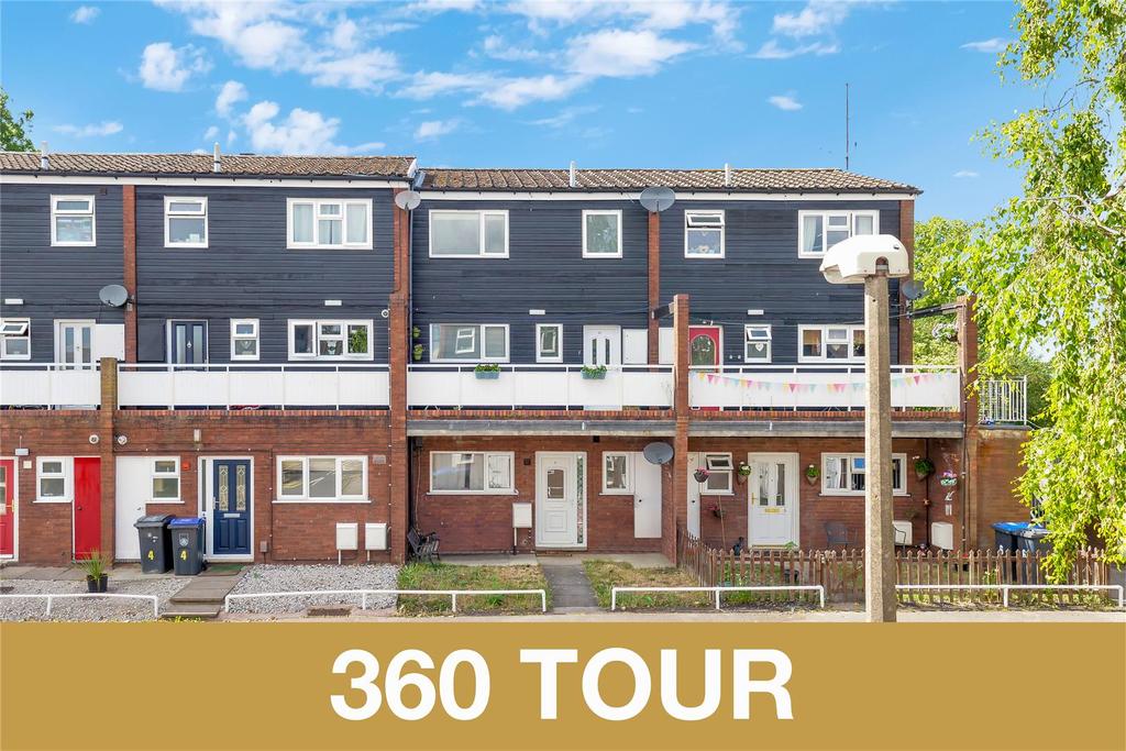 Albert Close, Studley 3 bed apartment £125,000