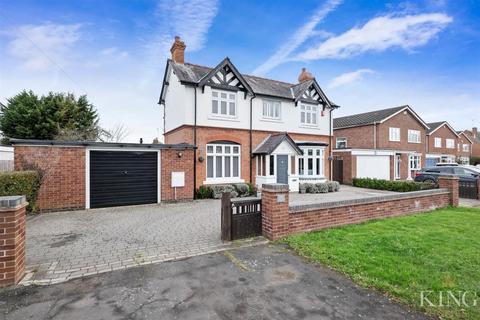 55 Bromsgrove Road, Studley, B80 7PE