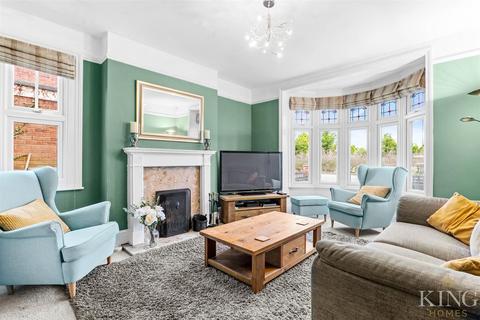 55 Bromsgrove Road, Studley, B80 7PE