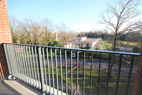 1 bedroom apartment for sale - Olivia Court, Ebony Crescent, Cockfosters, EN4