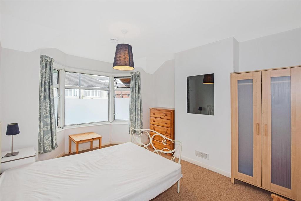 Room 2 22 Dale Road, Southampton, Hampshire 1 bed in a house share £