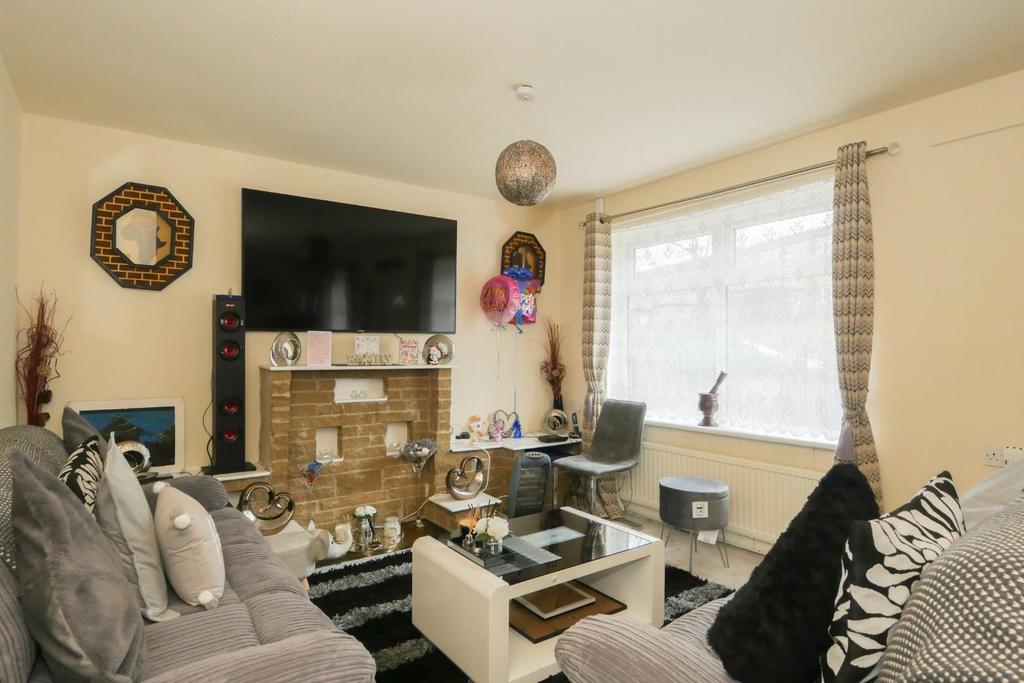 Living/dining room