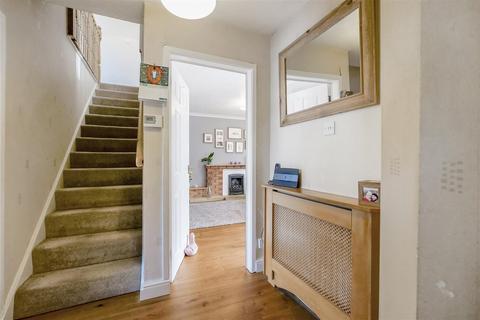 15 The Meadows, Bidford On Avon, Alcester, B50 4AP