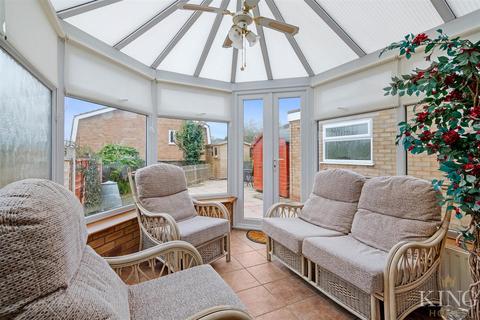 29 Berrington Close, Redditch, B98 0TE