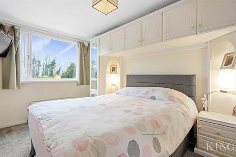 29 Berrington Close, Redditch, B98 0TE