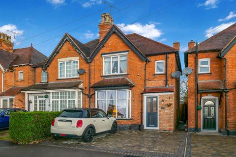 111 High Street, Studley, B80 7HN