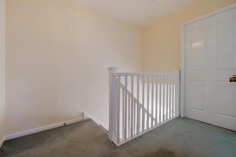 10 Blenheim Close, Bidford On Avon, Alcester, B50 4HW