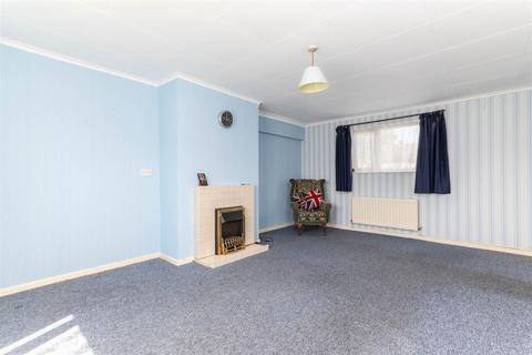 46 Allendale Crescent, Studley, B80 7PY