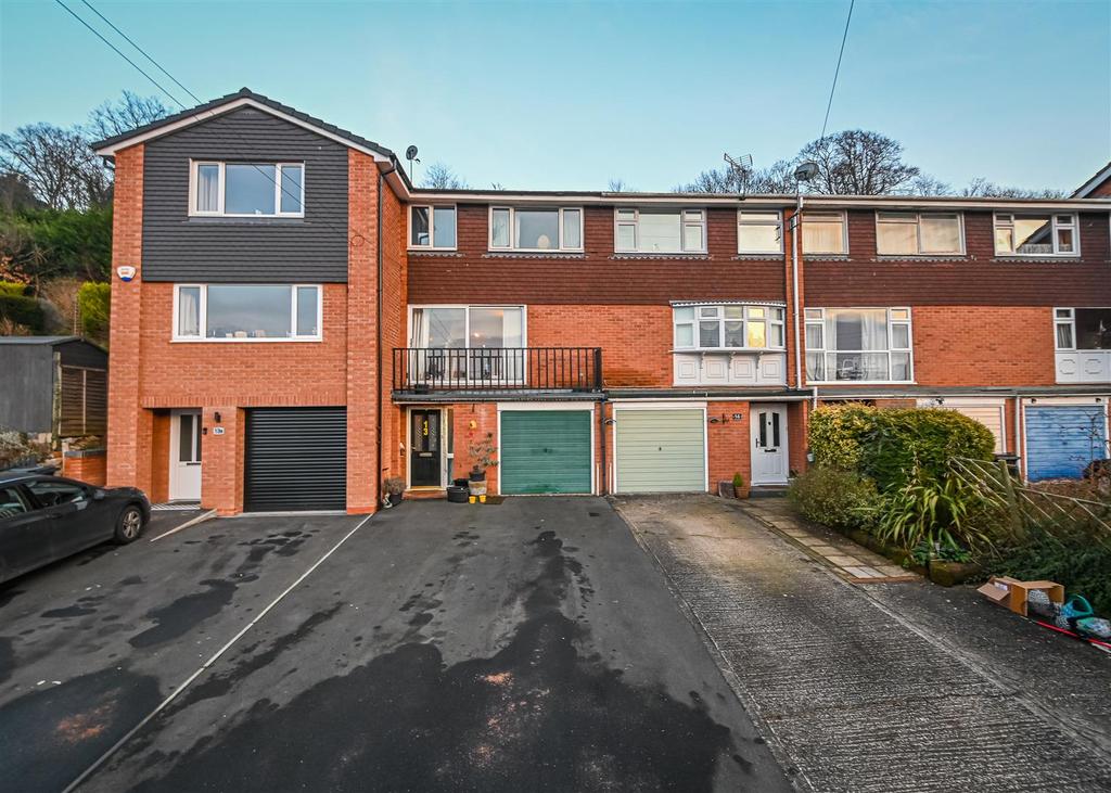 13 Cann Hall Drive, Bridgnorth 3 bed townhouse for sale £215,000