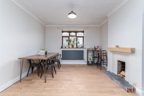 29 Foster Avenue, Studley, B80 7QJ