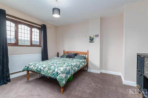29 Foster Avenue, Studley, B80 7QJ