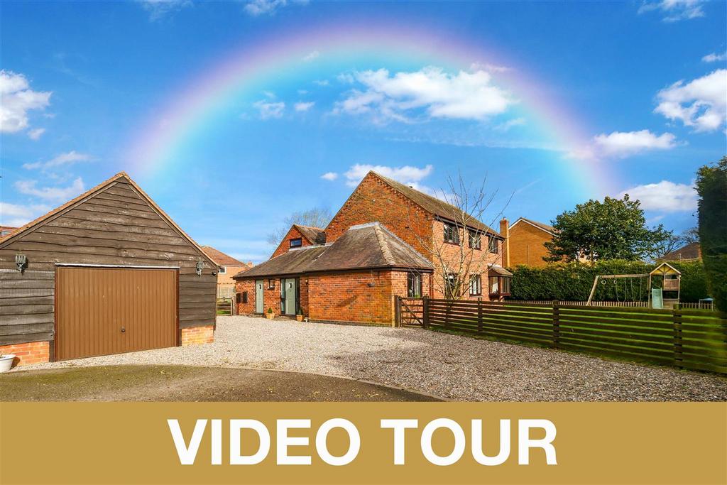 The Slough, Studley 4 bed detached house £600,000