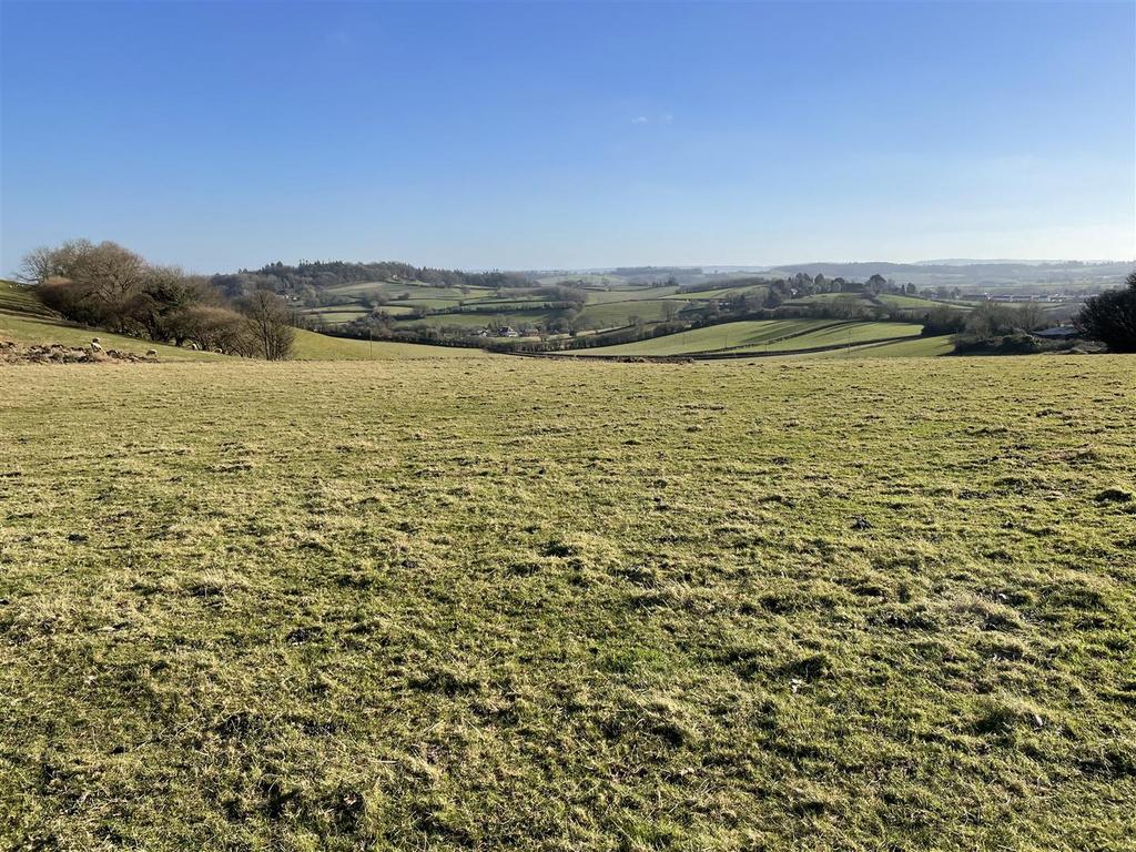 Langley Marsh, Taunton Land £55,000