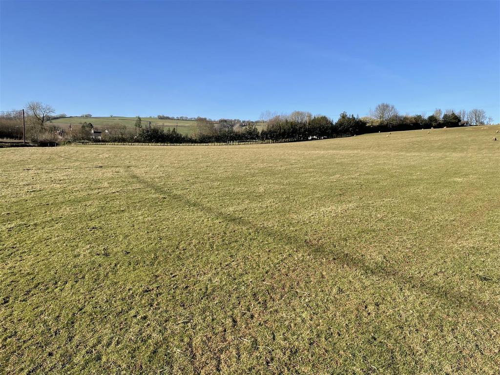 Langley Marsh, Taunton Land £90,000