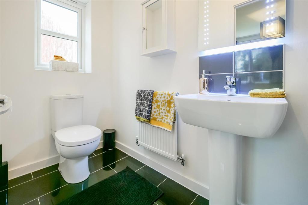 Master En-Suite